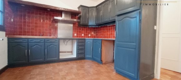 3 bedrooms Villa in Ver-les-Chartres, France No. 155500 7