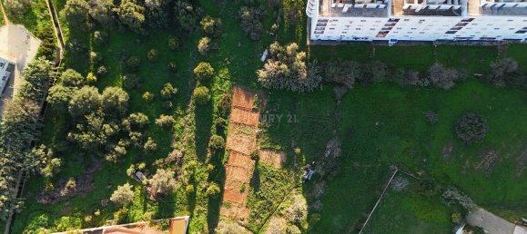 2 bedrooms House in Portimao, Portugal No. 120037 9