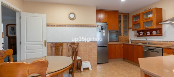 3 Schlafzimmer Wohnung in Estepona, Spain, Nr. 20323 10