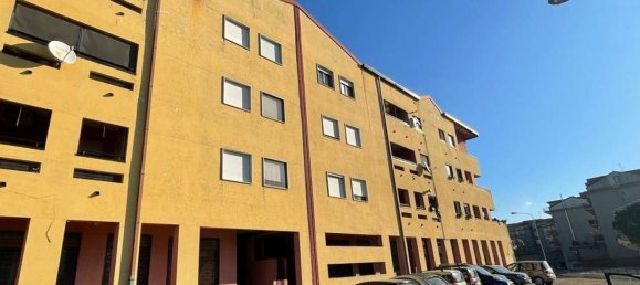 170m² Commercial property in Montecorvino Pugliano, Italy No. 152185 13