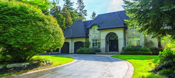 5 bedrooms House in Mississauga, Canada No. 529 3