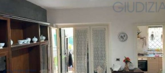 Apartamento de 2 habitaciónes en Cave, Italy No. 100916 4