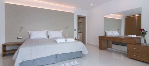 4 bedrooms Villa in Zakynthos, Greece No. 857 19