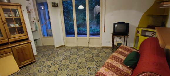 Квартира с 2 комнатами в Рапалло, Италия № 186320 5