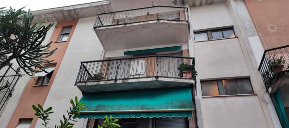 Квартира с 2 комнатами в Рапалло, Италия № 186320 27