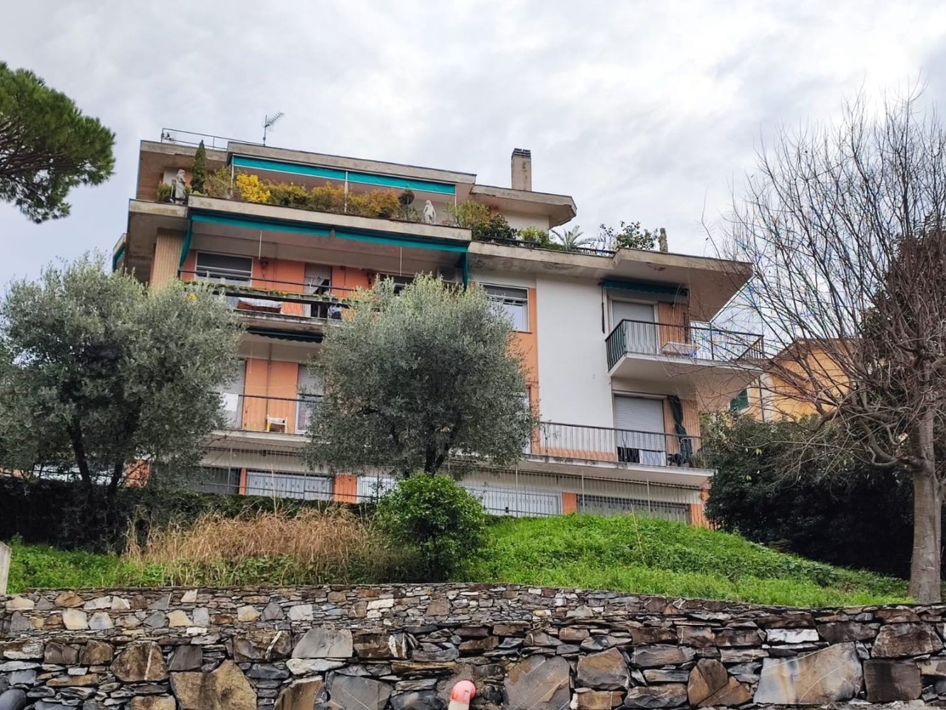 Квартира с 2 комнатами в Рапалло, Италия № 186320