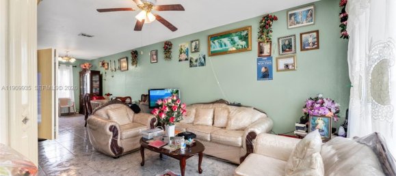 2 Schlafzimmer Doppelhaus in Miami, USA, Nr. 615837 20