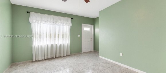 2 Schlafzimmer Doppelhaus in Miami, USA, Nr. 615837 26