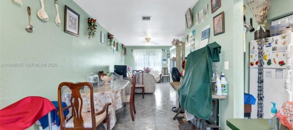 2 Schlafzimmer Doppelhaus in Miami, USA, Nr. 615837 28