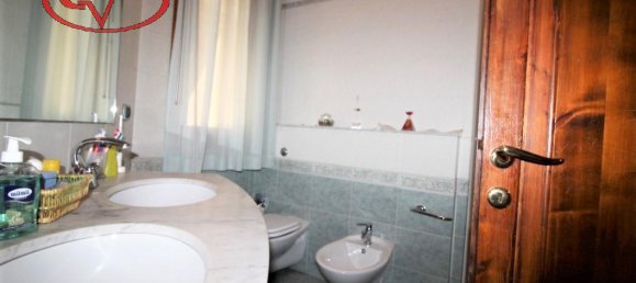 6 rooms Apartment in San Giovanni Valdarno, Italy No. 238079 8