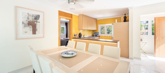 4 bedrooms Villa in Marbella, Spain No. 128057 13