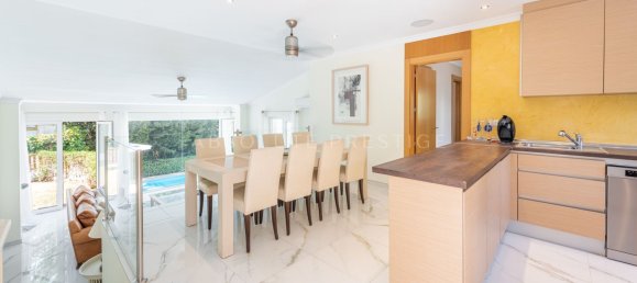 4 bedrooms Villa in Marbella, Spain No. 128057 11