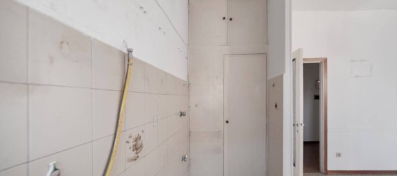 3 rooms Apartment in Brugherio, Italy No. 334566 24