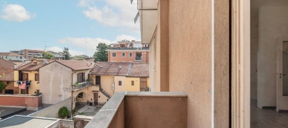 3 rooms Apartment in Brugherio, Italy No. 334566 18