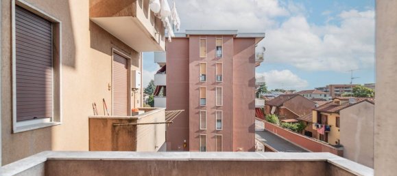 3 rooms Apartment in Brugherio, Italy No. 334566 19