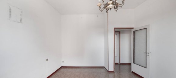 3 rooms Apartment in Brugherio, Italy No. 334566 10