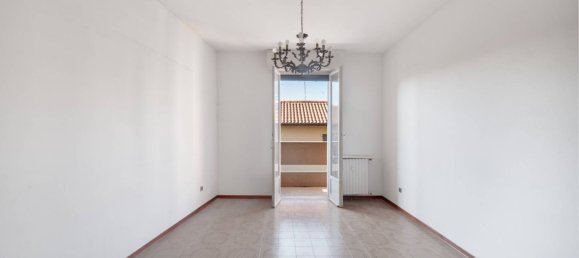 3 rooms Apartment in Brugherio, Italy No. 334566 8