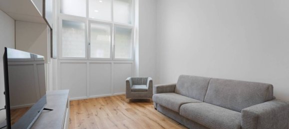 1 bedroom Apartment in Milan, Italy No. 323501 6