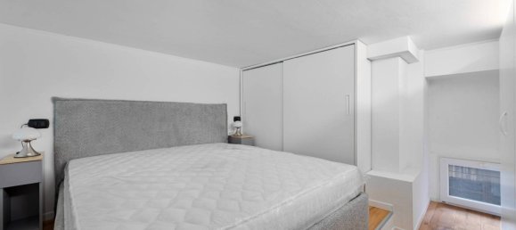 1 bedroom Apartment in Milan, Italy No. 323501 10