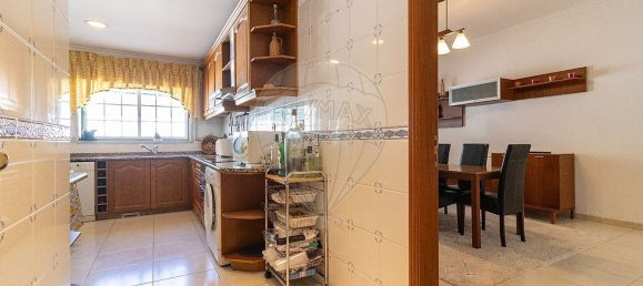 4 غرف نوم منزل في Rio de Mouro, Portugal رقم 49074 36