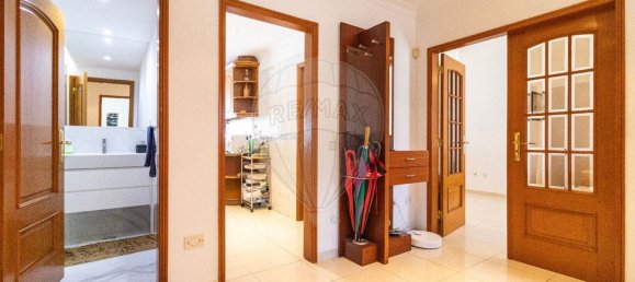 4 غرف نوم منزل في Rio de Mouro, Portugal رقم 49074 12