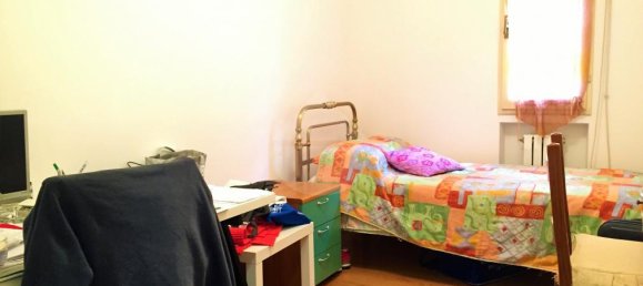 Apartamento de 3 divisões em Perugia, Italy N.º 1871 11