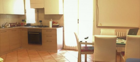 Apartamento de 3 divisões em Perugia, Italy N.º 1871 5