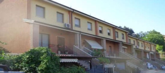 7-Zimmer Wohnung in Petriano, Italy, Nr. 300763 32