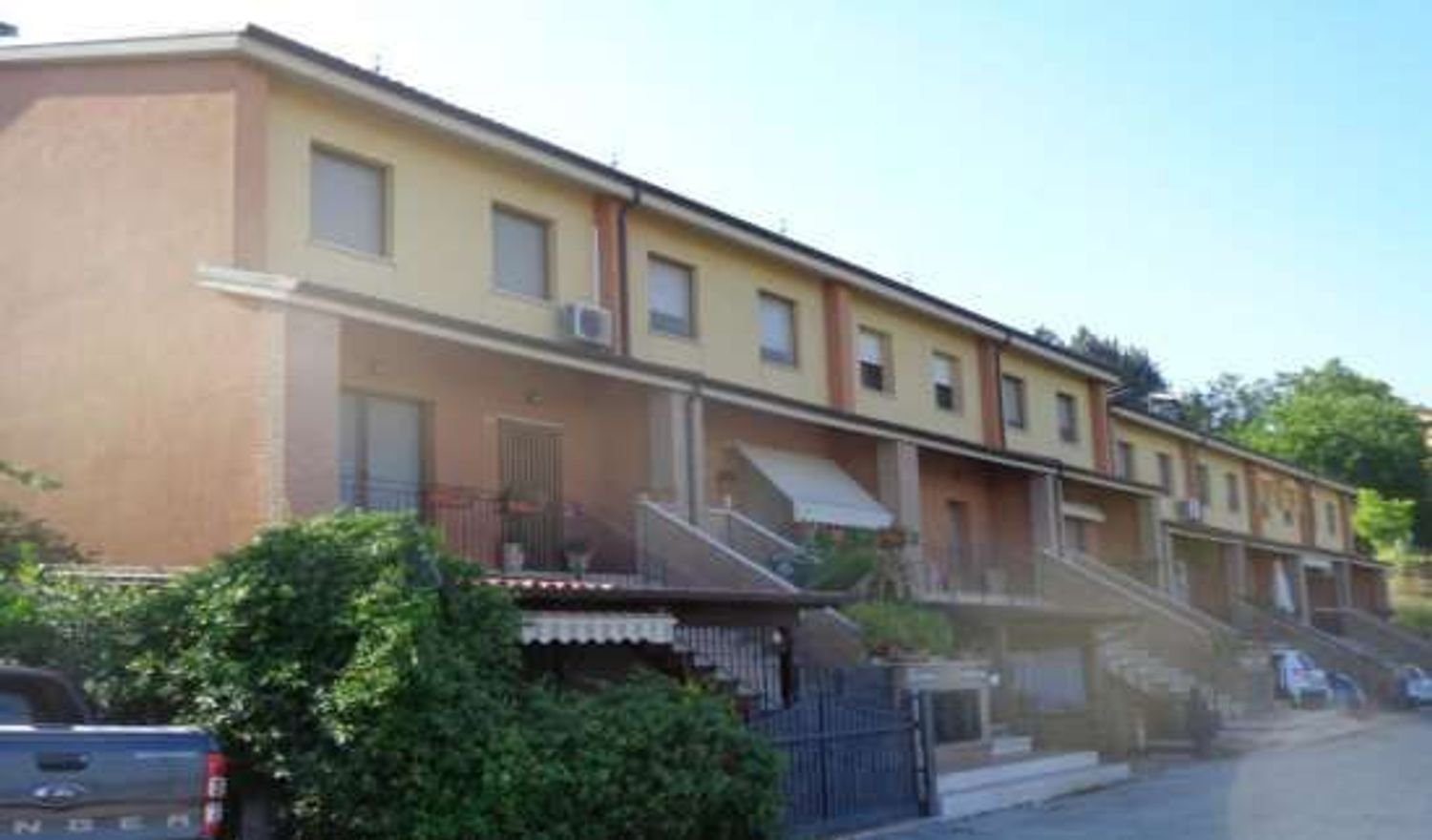 7-Zimmer Wohnung in Petriano, Italy, Nr. 300763