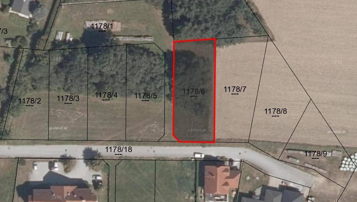 860m² Land in Polla, Austria No. 163972
