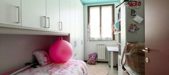 3 Schlafzimmer Wohnung in Castellarano, Italy, Nr. 292831 14