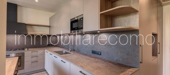 5 bedrooms Villa in Capiago Intimiano, Italy No. 264196 18