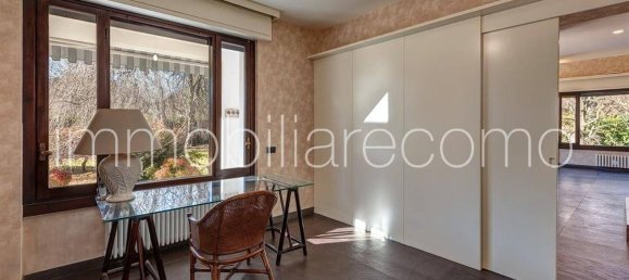 5 bedrooms Villa in Capiago Intimiano, Italy No. 264196 15
