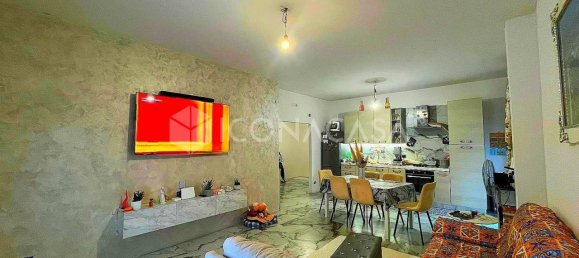 3 rooms Apartment in Naples, Italy No. 328068 22