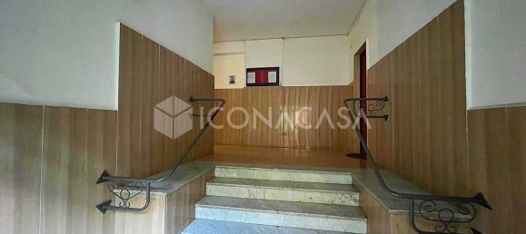 3 rooms Apartment in Naples, Italy No. 328068 12
