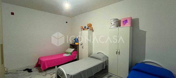 3 rooms Apartment in Naples, Italy No. 328068 8