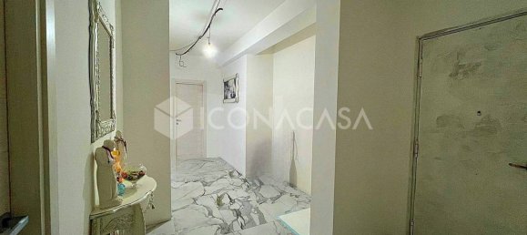 3 rooms Apartment in Naples, Italy No. 328068 17
