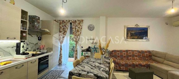 3 rooms Apartment in Naples, Italy No. 328068 20