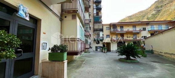 3 rooms Apartment in Naples, Italy No. 328068 14