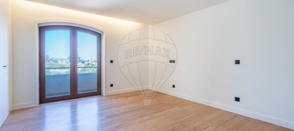 4 bedrooms House in Vila Nova de Gaia, Portugal No. 16753 16