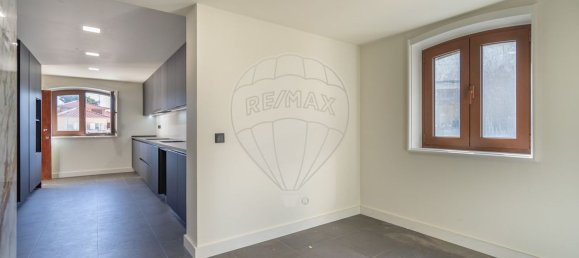 4 bedrooms House in Vila Nova de Gaia, Portugal No. 16753 9