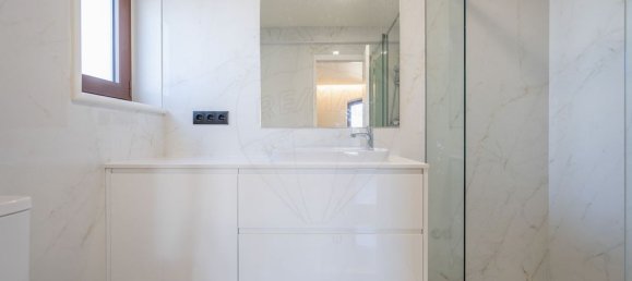 4 bedrooms House in Vila Nova de Gaia, Portugal No. 16753 32