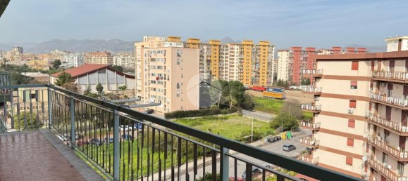 Apartamento de 4 habitaciónes en Palermo, Italy No. 12837 6