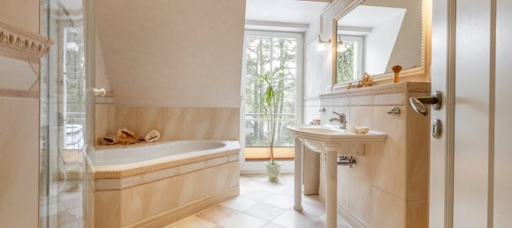 5 bedrooms House in Harburg, Germany No. 27816 5