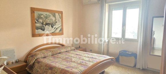 2 bedrooms Apartment in Rome, Italy No. 172703 4