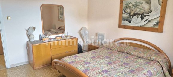 2 bedrooms Apartment in Rome, Italy No. 172703 27