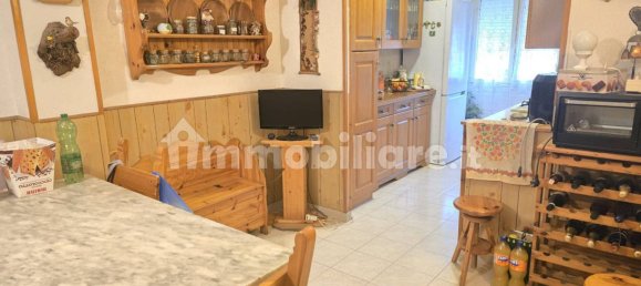 2 bedrooms Apartment in Rome, Italy No. 172703 10