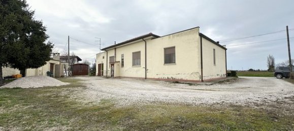 8 rooms House in Cesenatico, Italy No. 98020 3