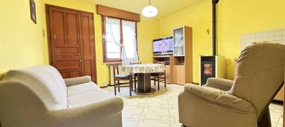 8 rooms House in Cesenatico, Italy No. 98020 7