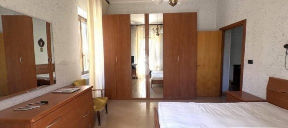 2 bedrooms Apartment in Catanzaro, Italy No. 36933 10